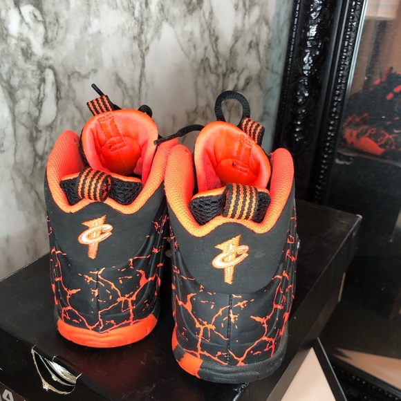 Nike ‘LAVA’ foamposites - Picture 2 of 5
